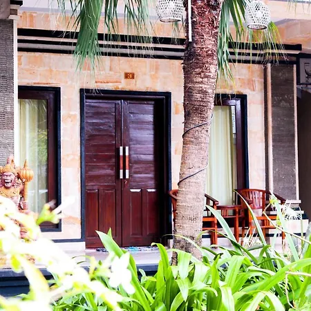 Putu Guest House 2