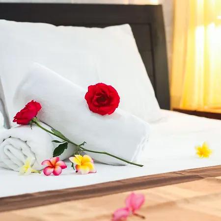 Putu Guest House 2